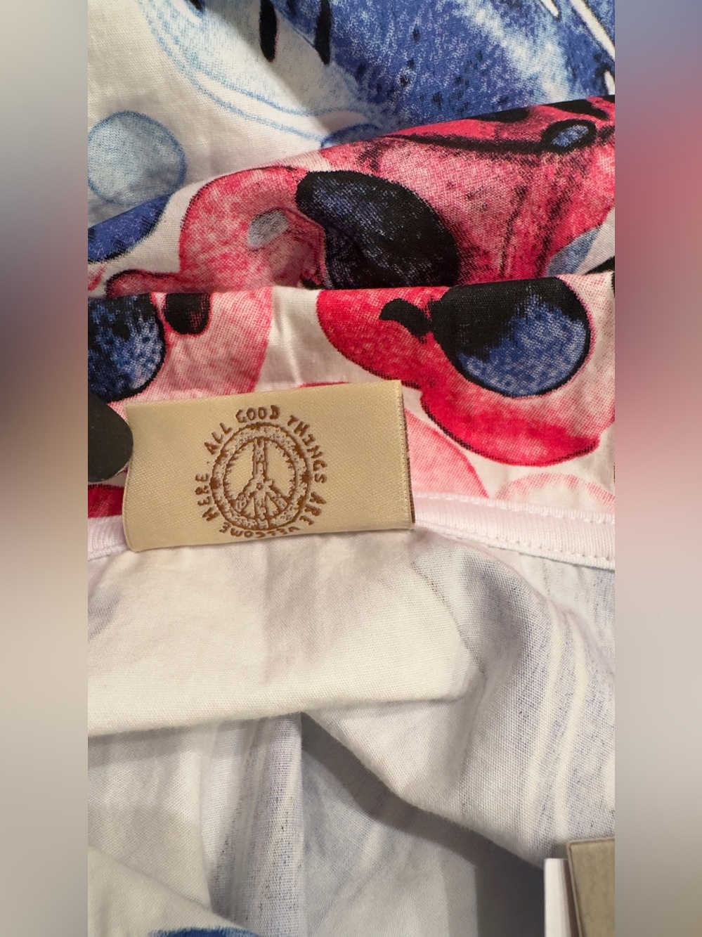 AGTAWH Men’s XL Hawaiian Tropical Button Up Shirt 100% Cotton $76 - Picture 8 of 10